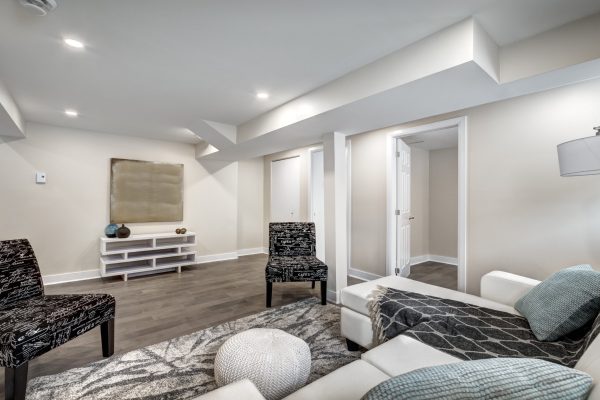 luxury-canadian-house-completely-renovated-furnis-2025-10-15-05-26-38-utc